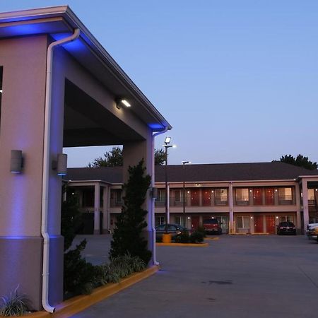Catoosa Inn & Suites المظهر الخارجي الصورة