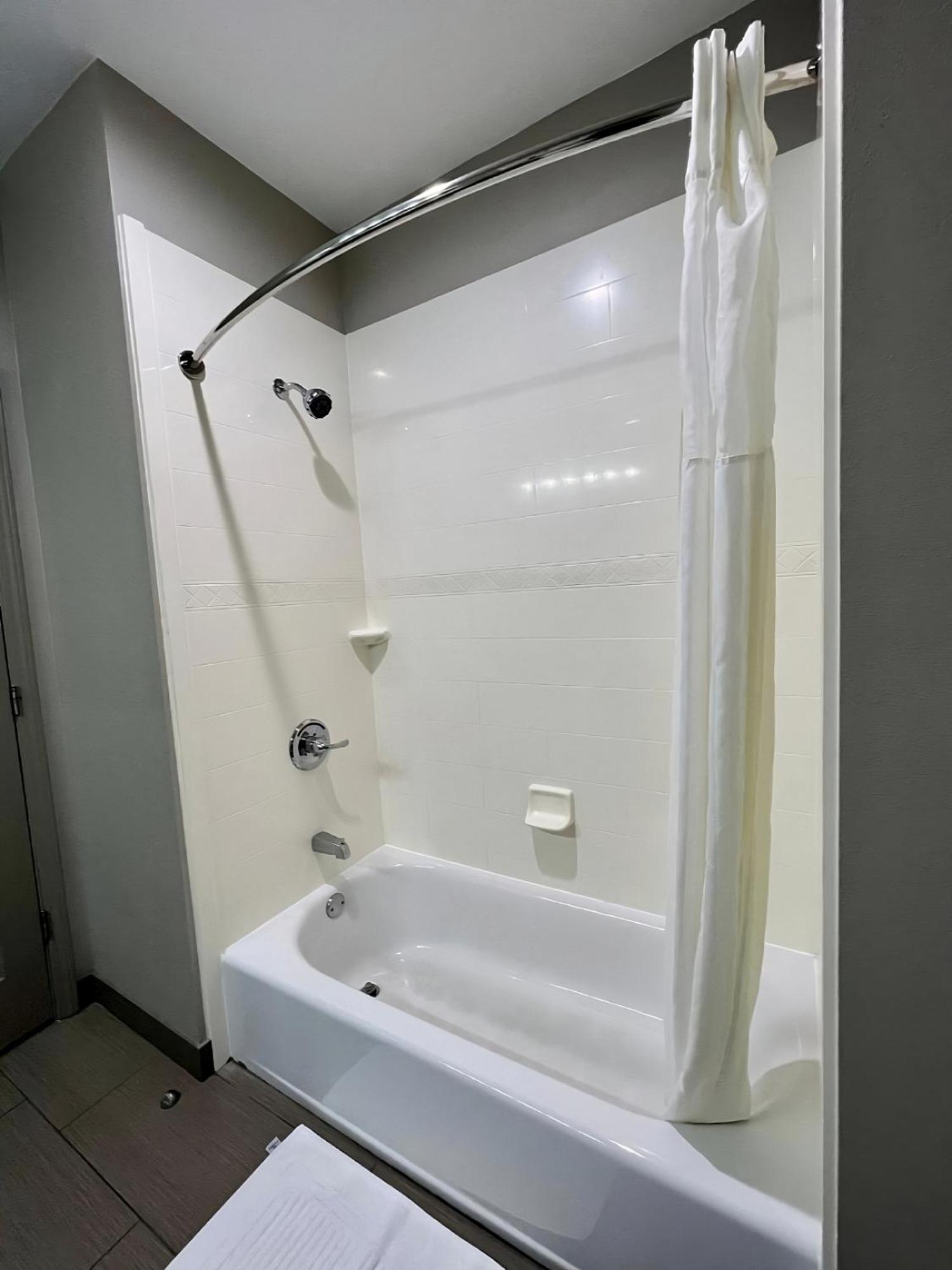 Catoosa Inn & Suites المظهر الخارجي الصورة
