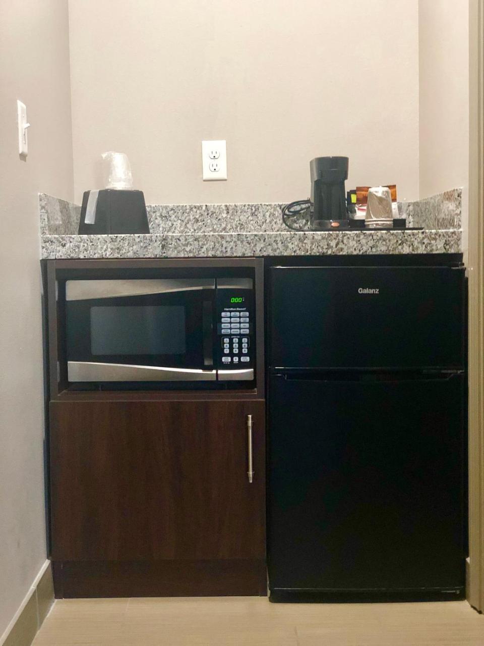 Catoosa Inn & Suites المظهر الخارجي الصورة